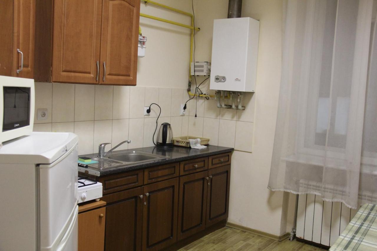 Apartments Domovik ,Kirilla I Mefodiya, 5 穆卡切沃 外观 照片